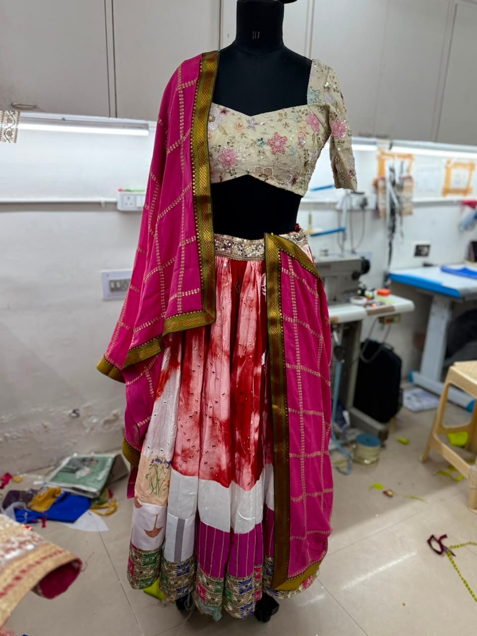 Magenta — front, raw reference
